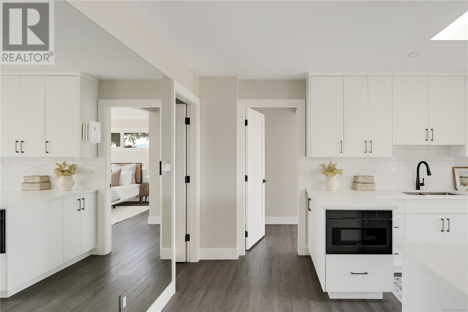 667 Noowick Rd, Mill Bay