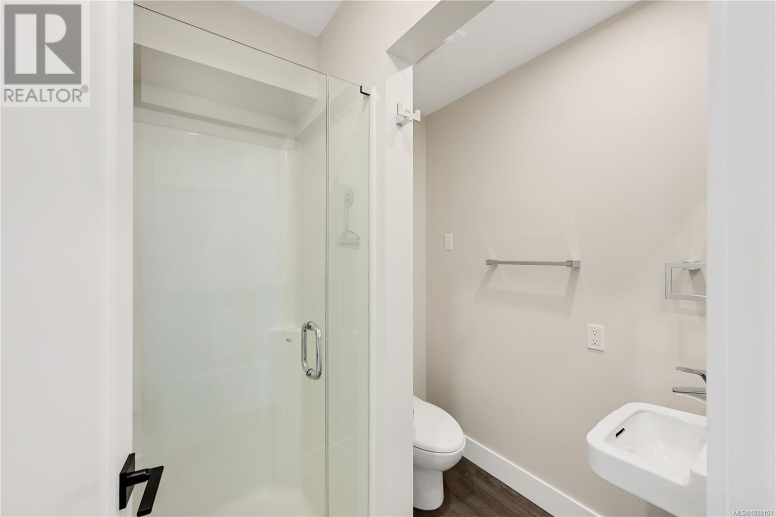 667 Noowick Rd, Mill Bay