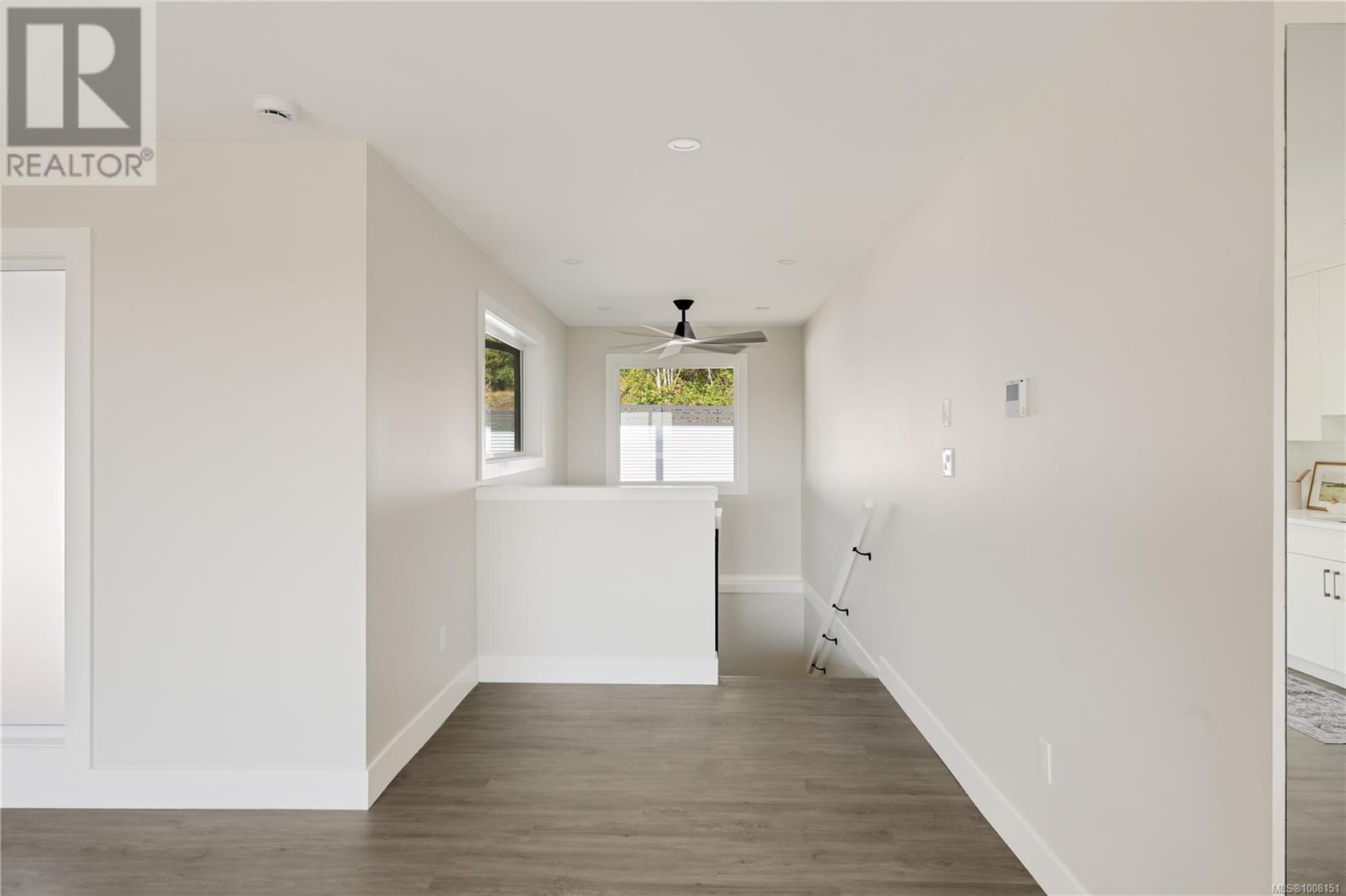 667 Noowick Rd, Mill Bay