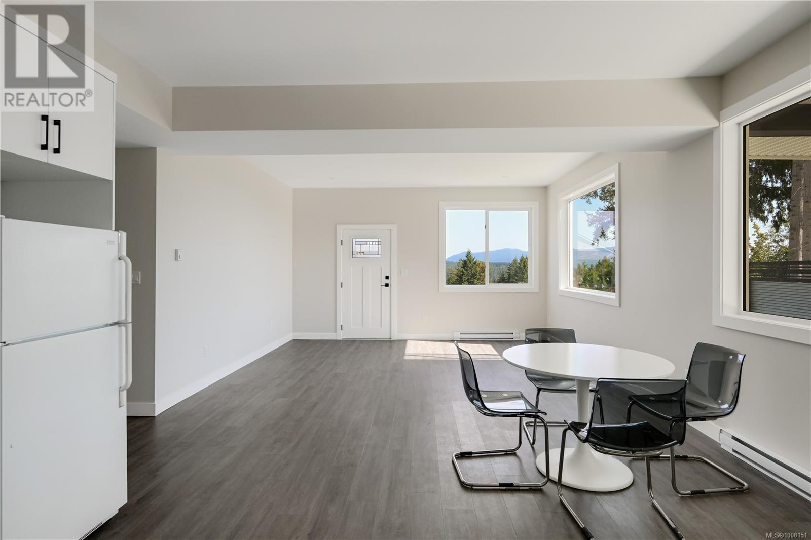 667 Noowick Rd, Mill Bay