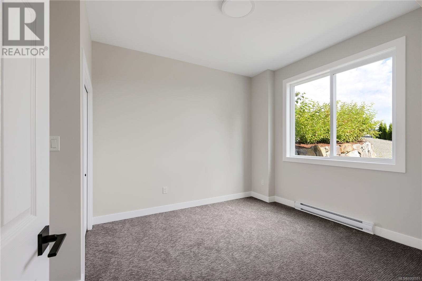 667 Noowick Rd, Mill Bay