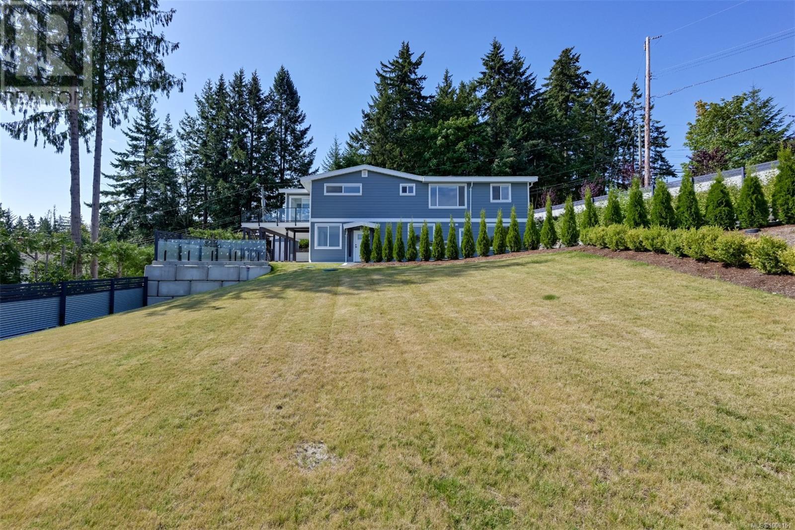 667 Noowick Rd, Mill Bay