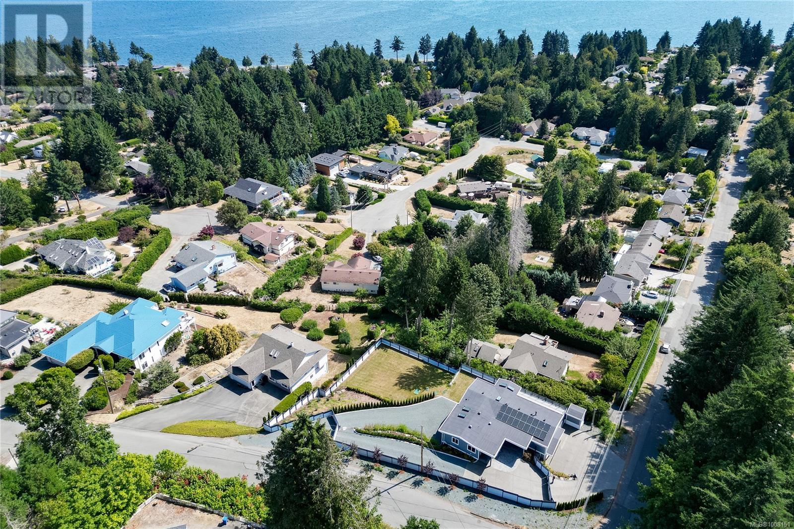 667 Noowick Rd, Mill Bay