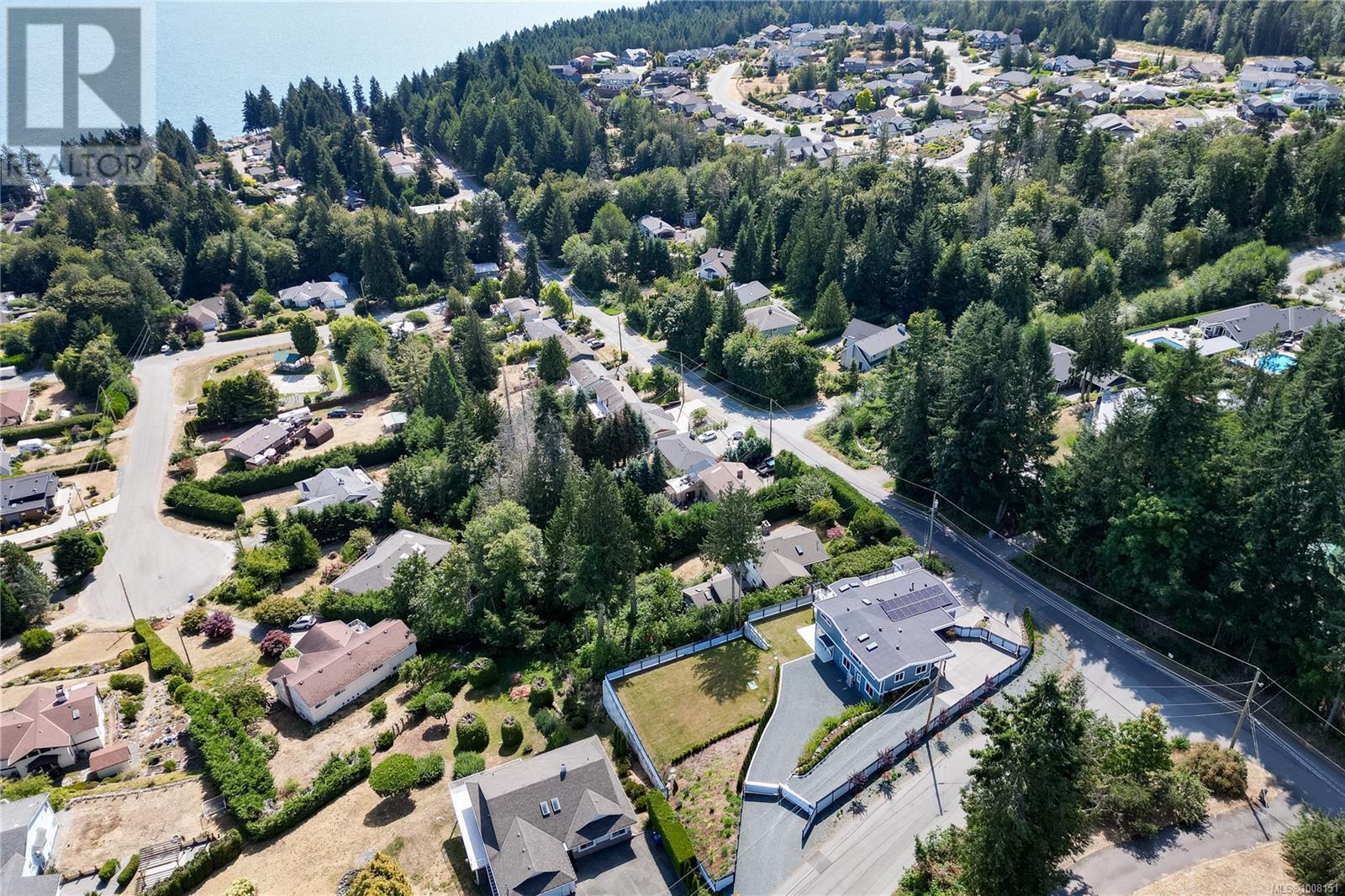 667 Noowick Rd, Mill Bay