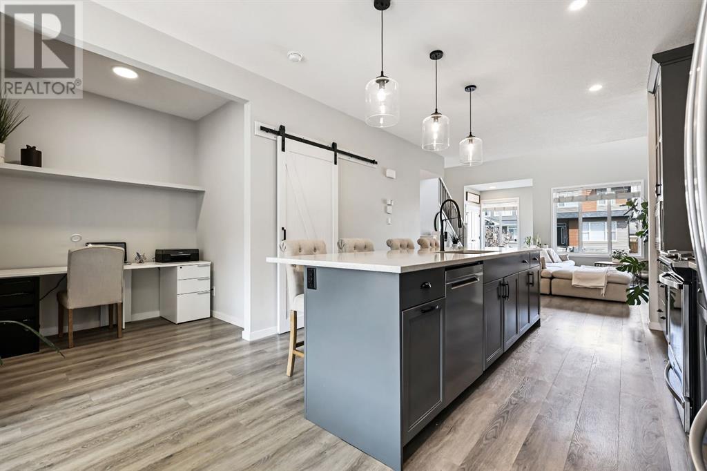 Photo 10 of 119 Wolf Creek Manor Se, Calgary AB