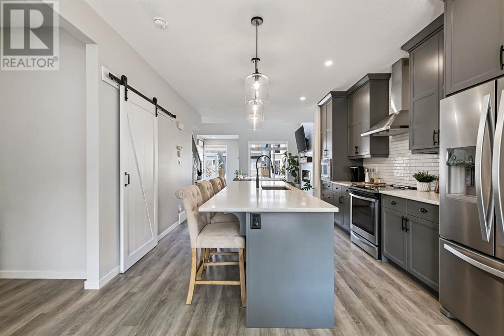 Photo 12 of 119 Wolf Creek Manor Se, Calgary AB