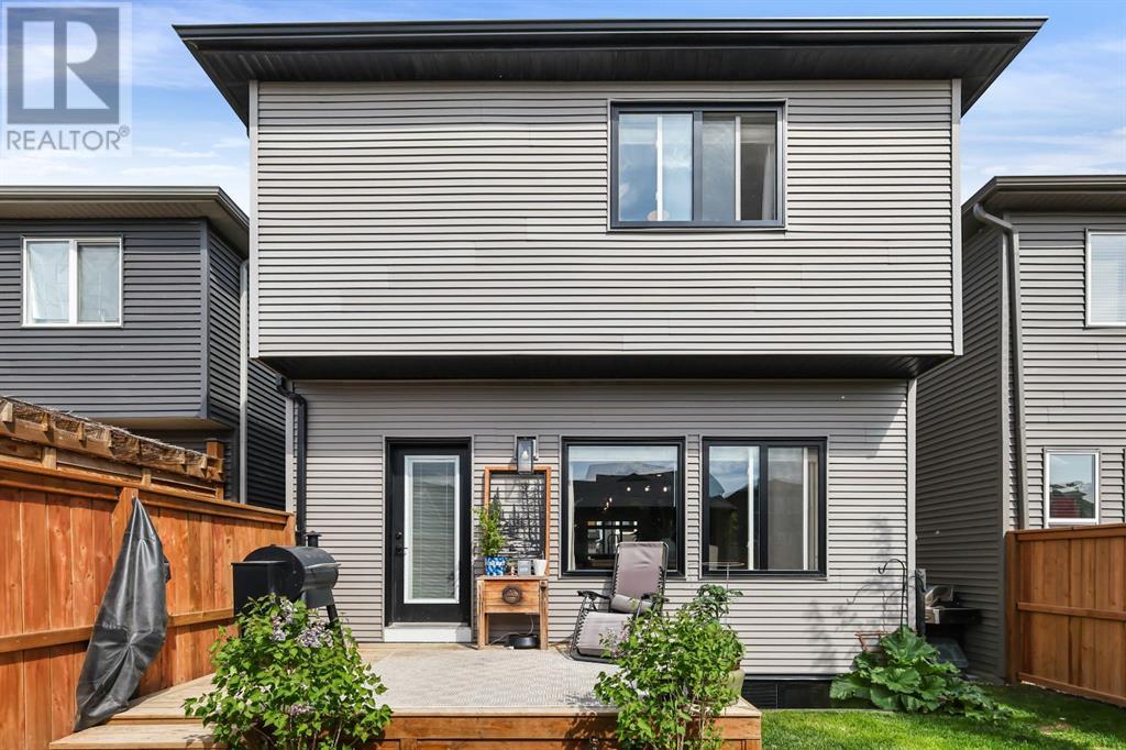 Photo 34 of 119 Wolf Creek Manor Se, Calgary AB