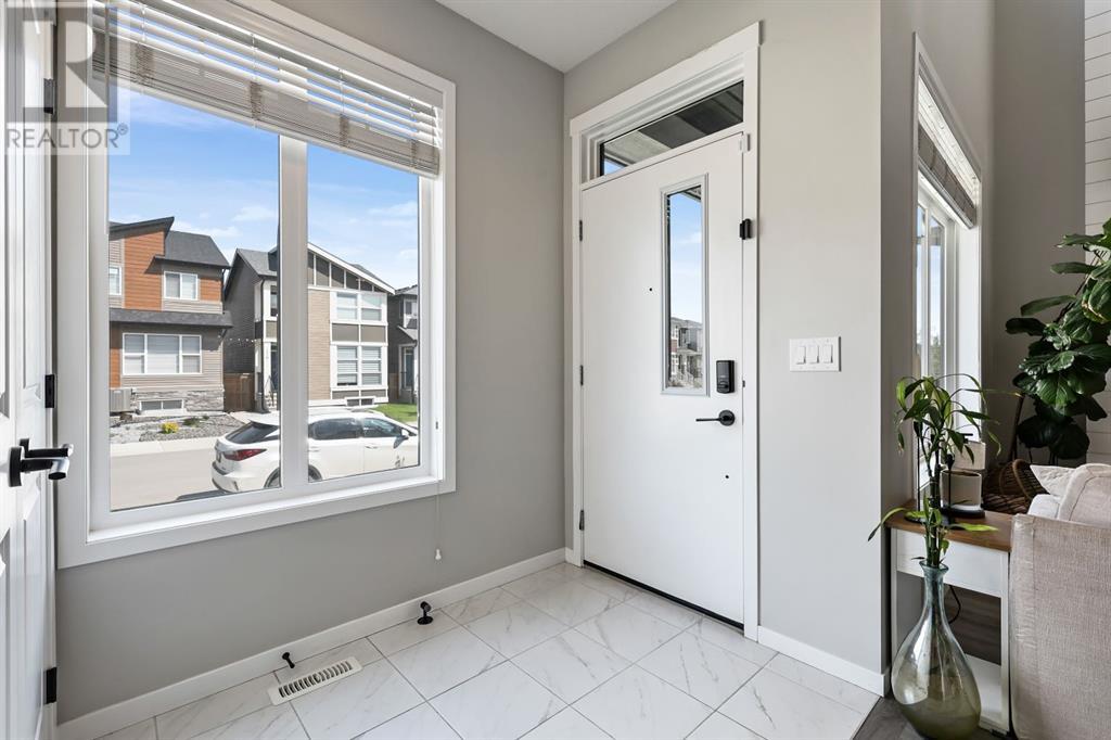 Photo 4 of 119 Wolf Creek Manor Se, Calgary AB