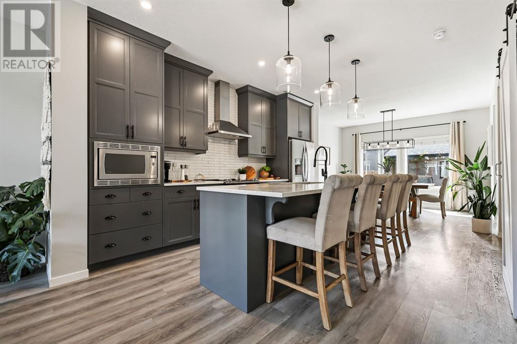 Photo 9 of 119 Wolf Creek Manor Se, Calgary AB