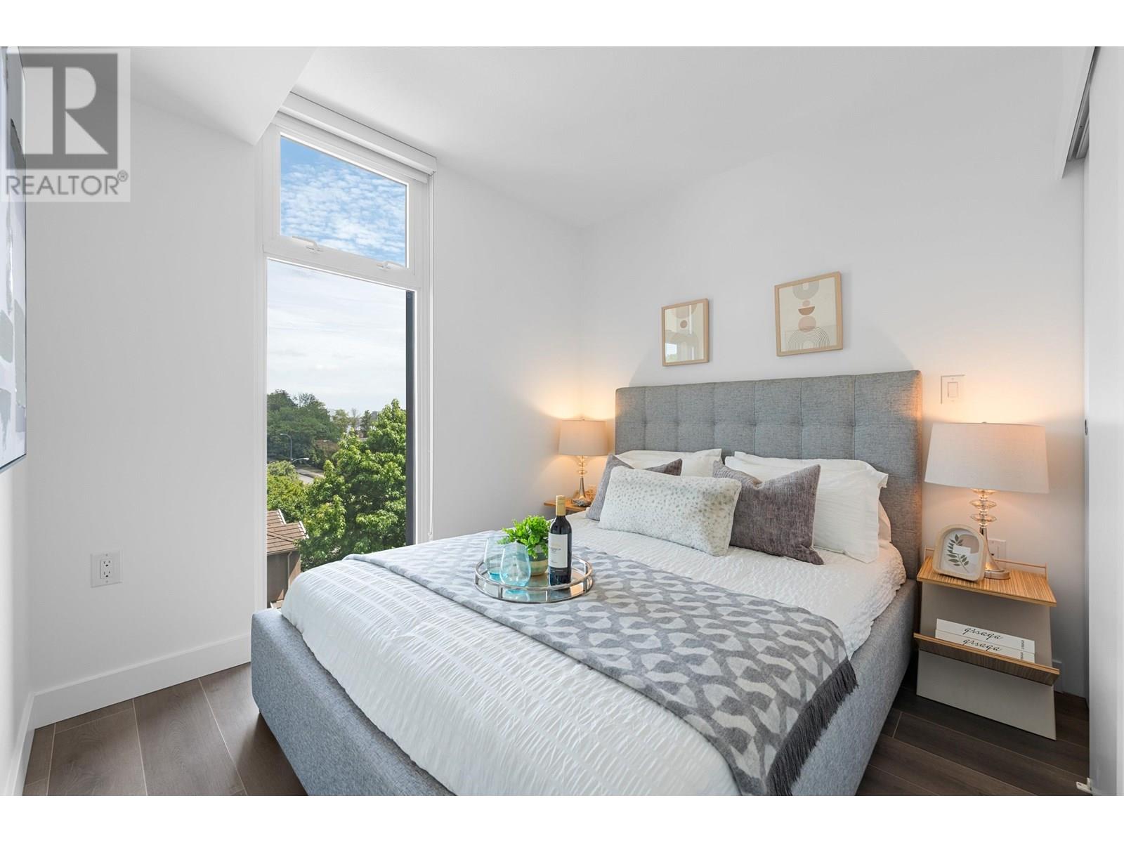 Photo 18 of 405 8181 Chester Street, Vancouver BC