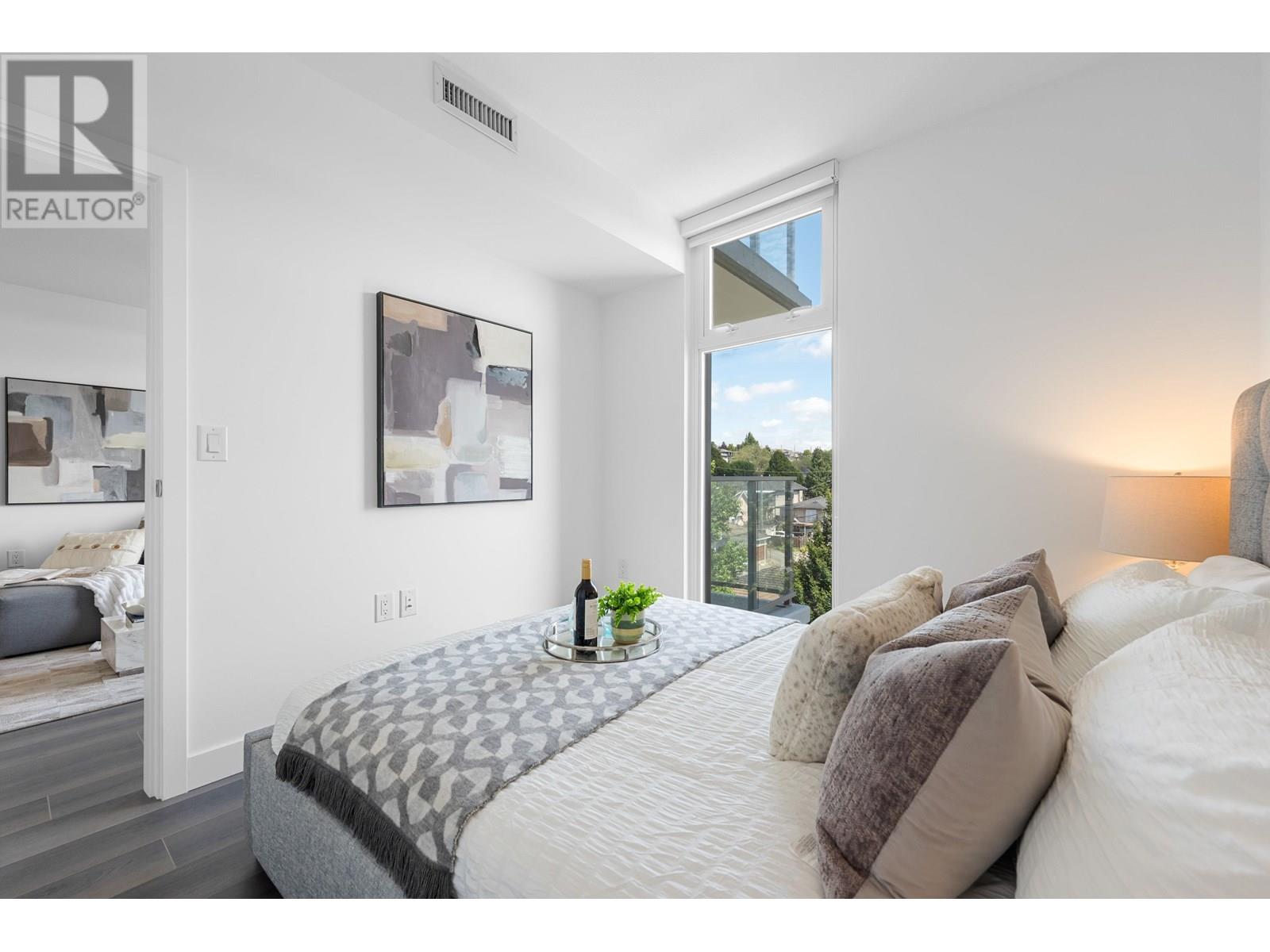 Photo 19 of 405 8181 Chester Street, Vancouver BC