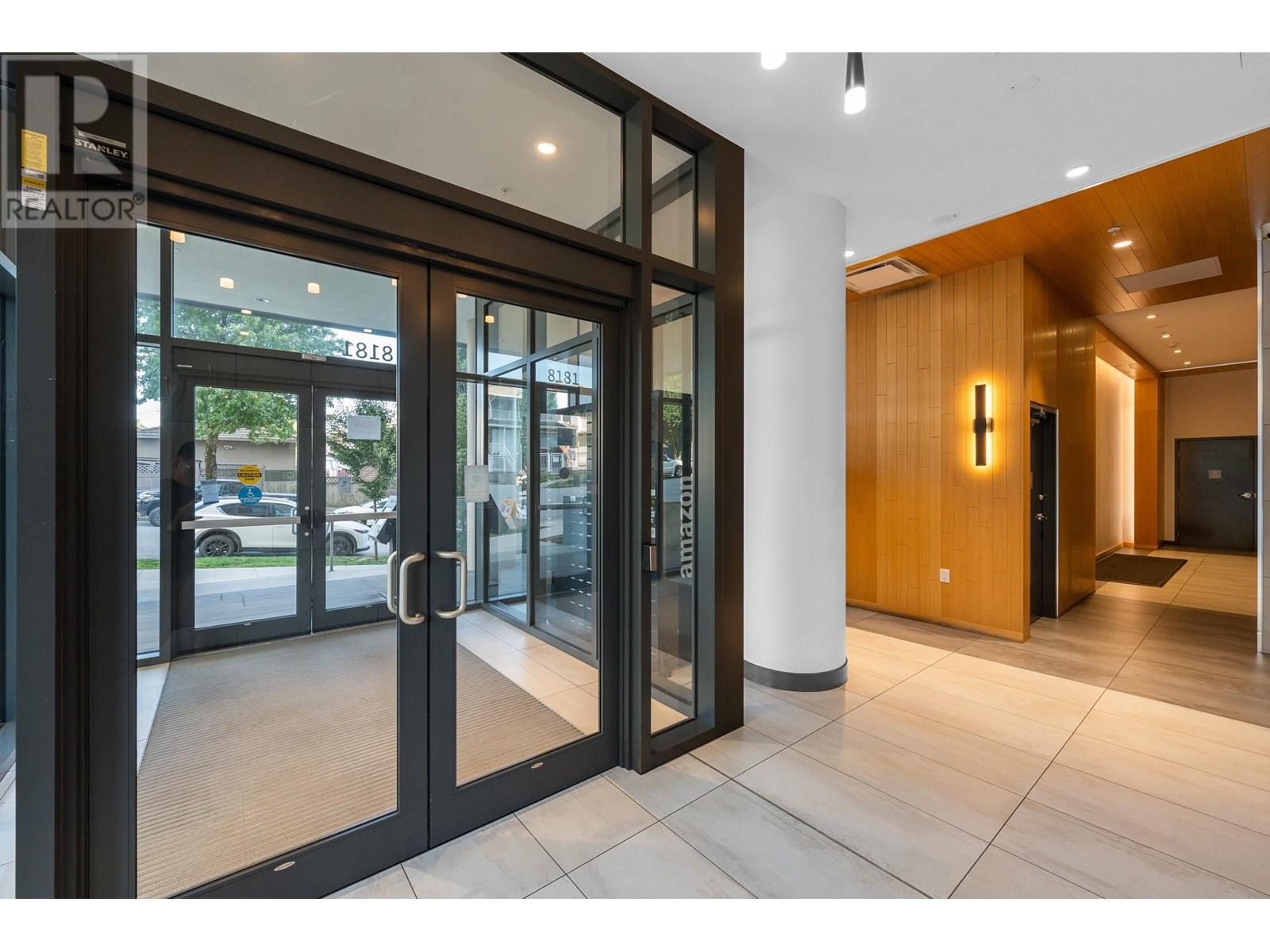 Photo 30 of 405 8181 Chester Street, Vancouver BC