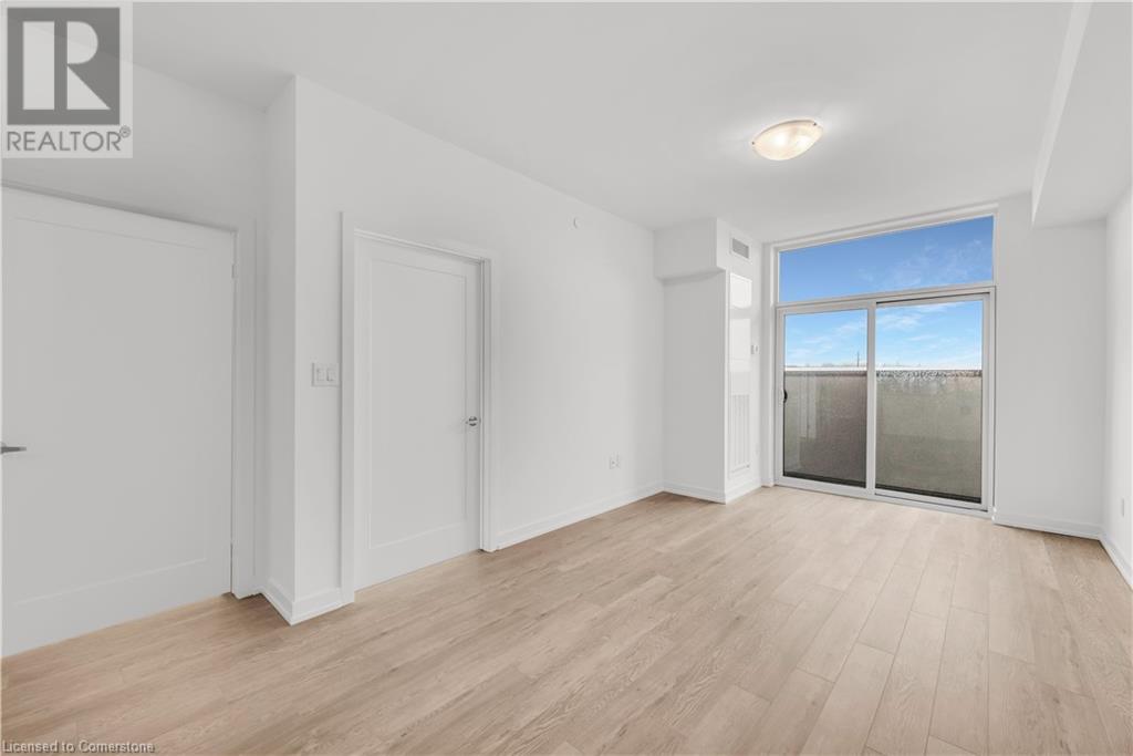 Photo 2 of 10 Mallard Trail Unit 335, Waterdown ON