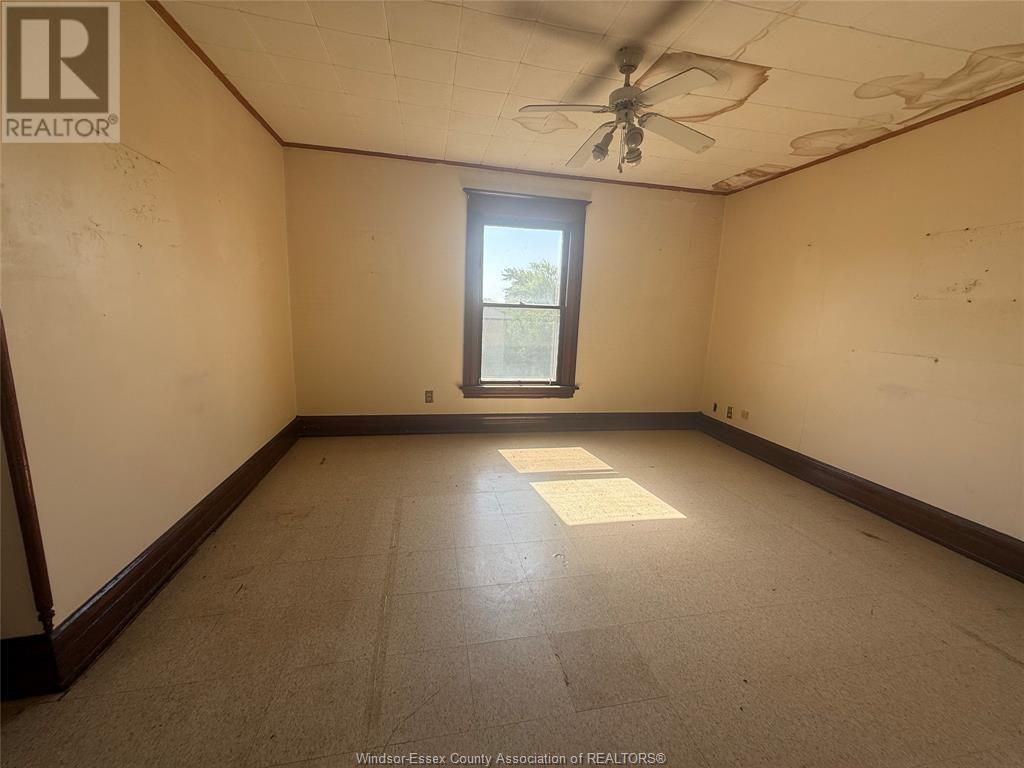 Photo 13 of 1947 1953 Talbot Road, Kingsville ON
