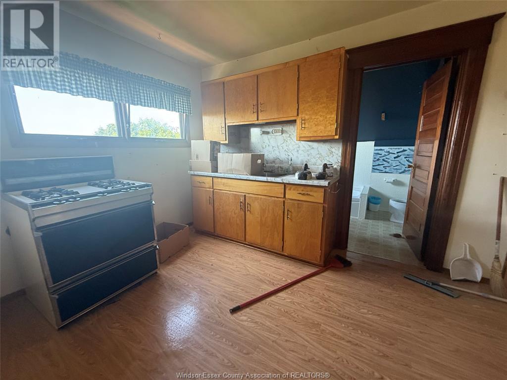 Photo 23 of 1947 1953 Talbot Road, Kingsville ON