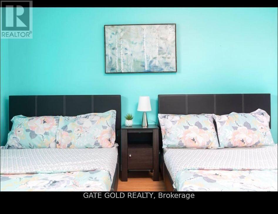 Photo 27 of 51 Beck Boulevard, Penetanguishene ON