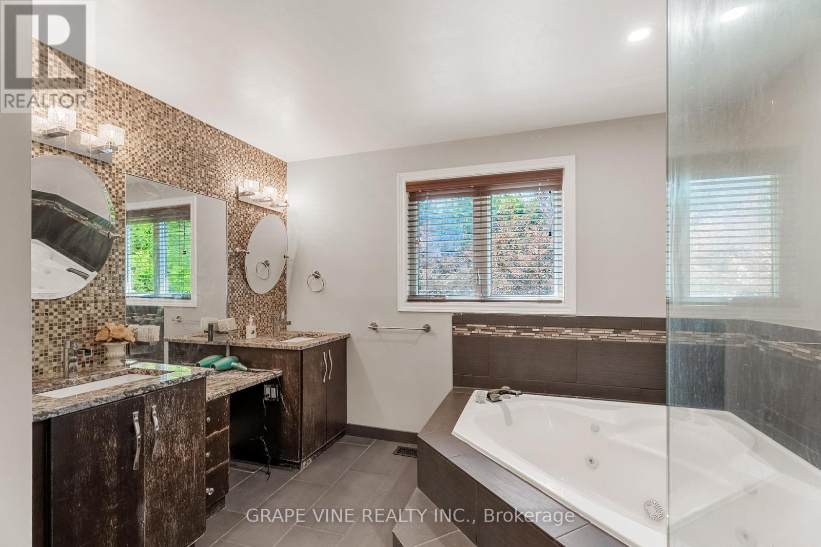 Photo 15 of 67 Allenby Road, Ottawa ON