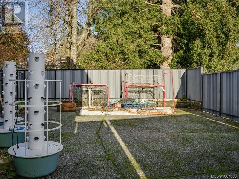 Photo 31 of 1732 James Way, Nanaimo BC