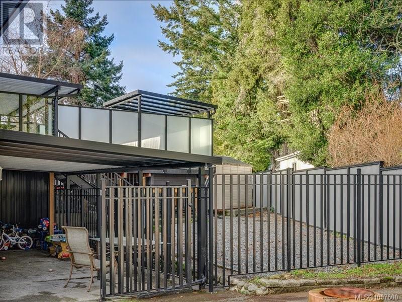 Photo 27 of 1732 James Way, Nanaimo BC