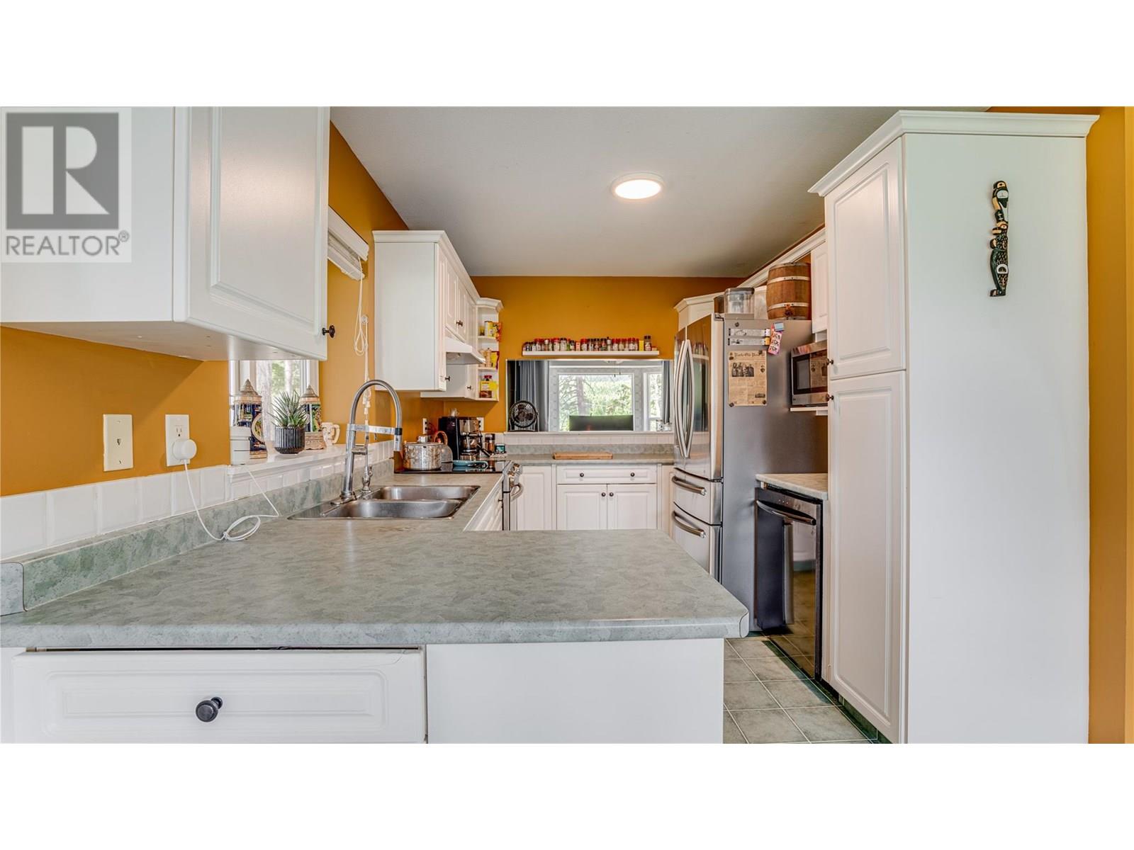  7204 Dunwaters Road, Kelowna
