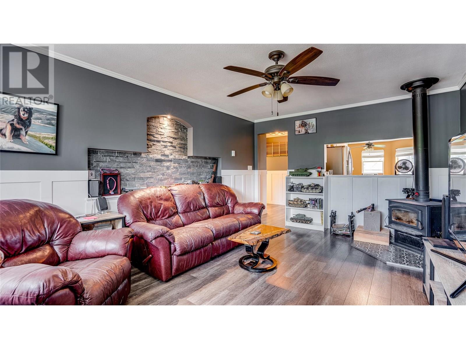  7204 Dunwaters Road, Kelowna