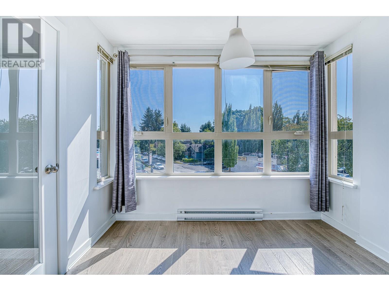 Photo 8 of 308 3688 Inverness Street, Vancouver BC
