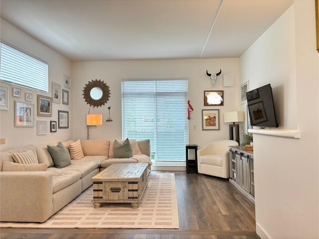 Photo 2 of 1 16678 25 Avenue, Surrey BC