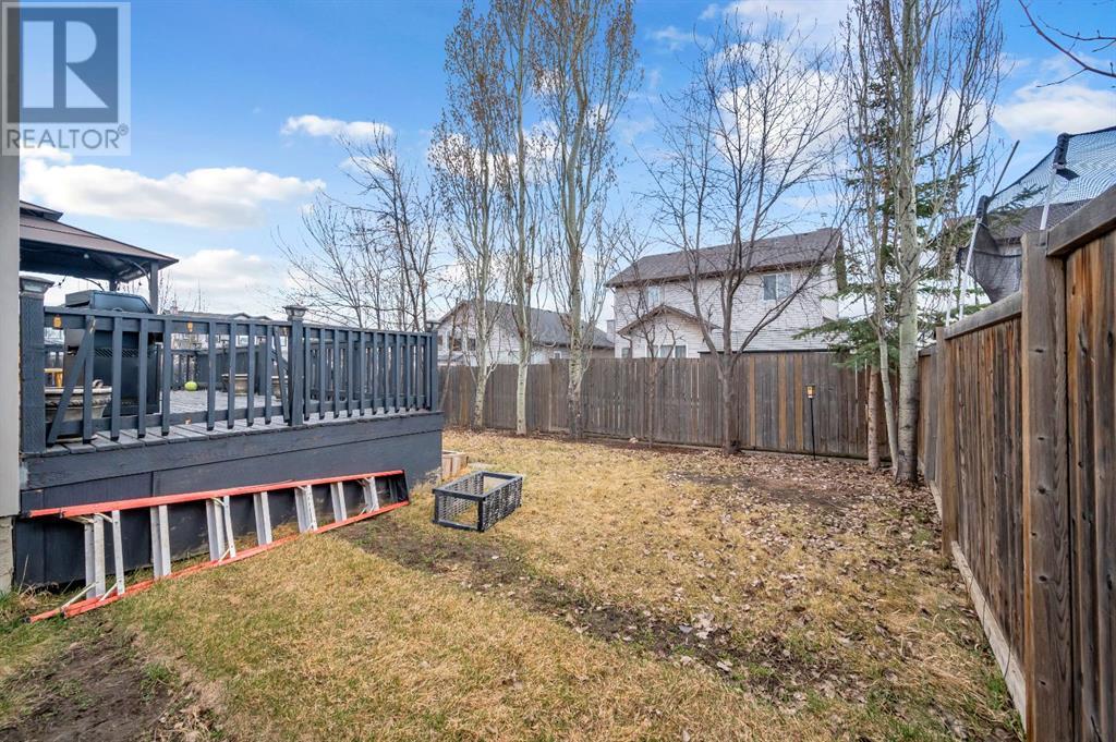 Photo 9 of 235 Hawkmere Road, Chestermere AB