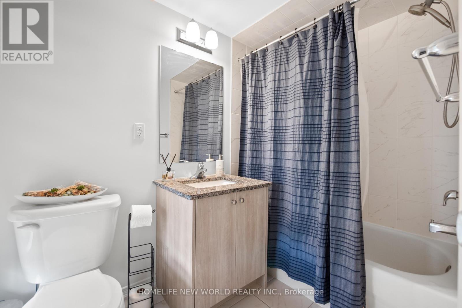 Photo 16 of 51 Woodstream Drive, Toronto ON