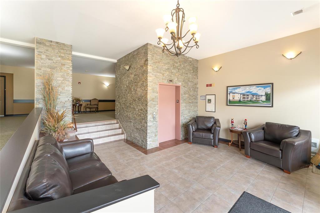 Photo 4 of 108 325 Third Street N, Beausejour MB