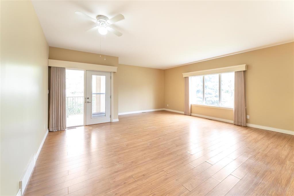 Photo 9 of 108 325 Third Street N, Beausejour MB
