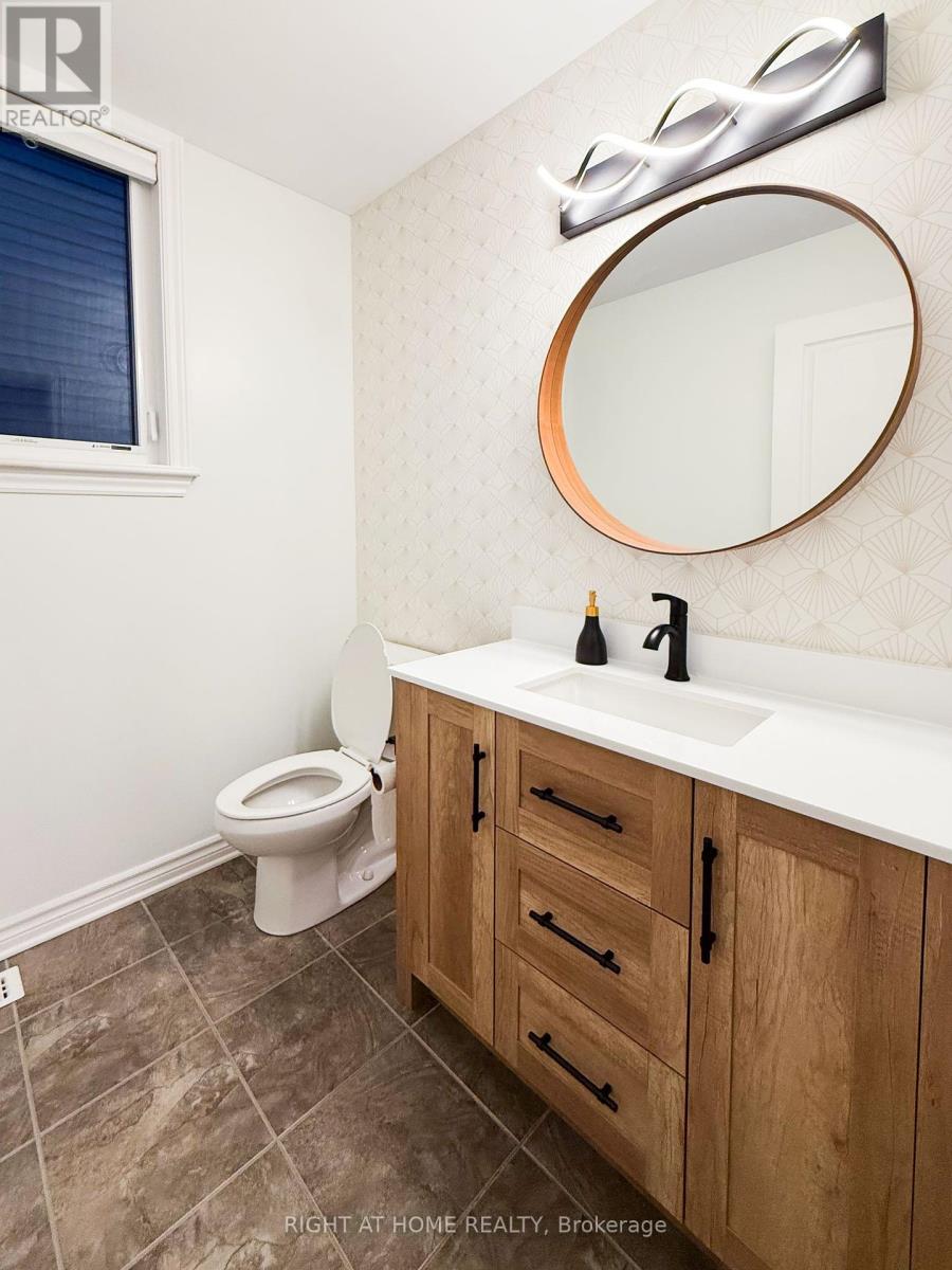 Photo 26 of 204 Cooks Mill Crescent, Ottawa ON