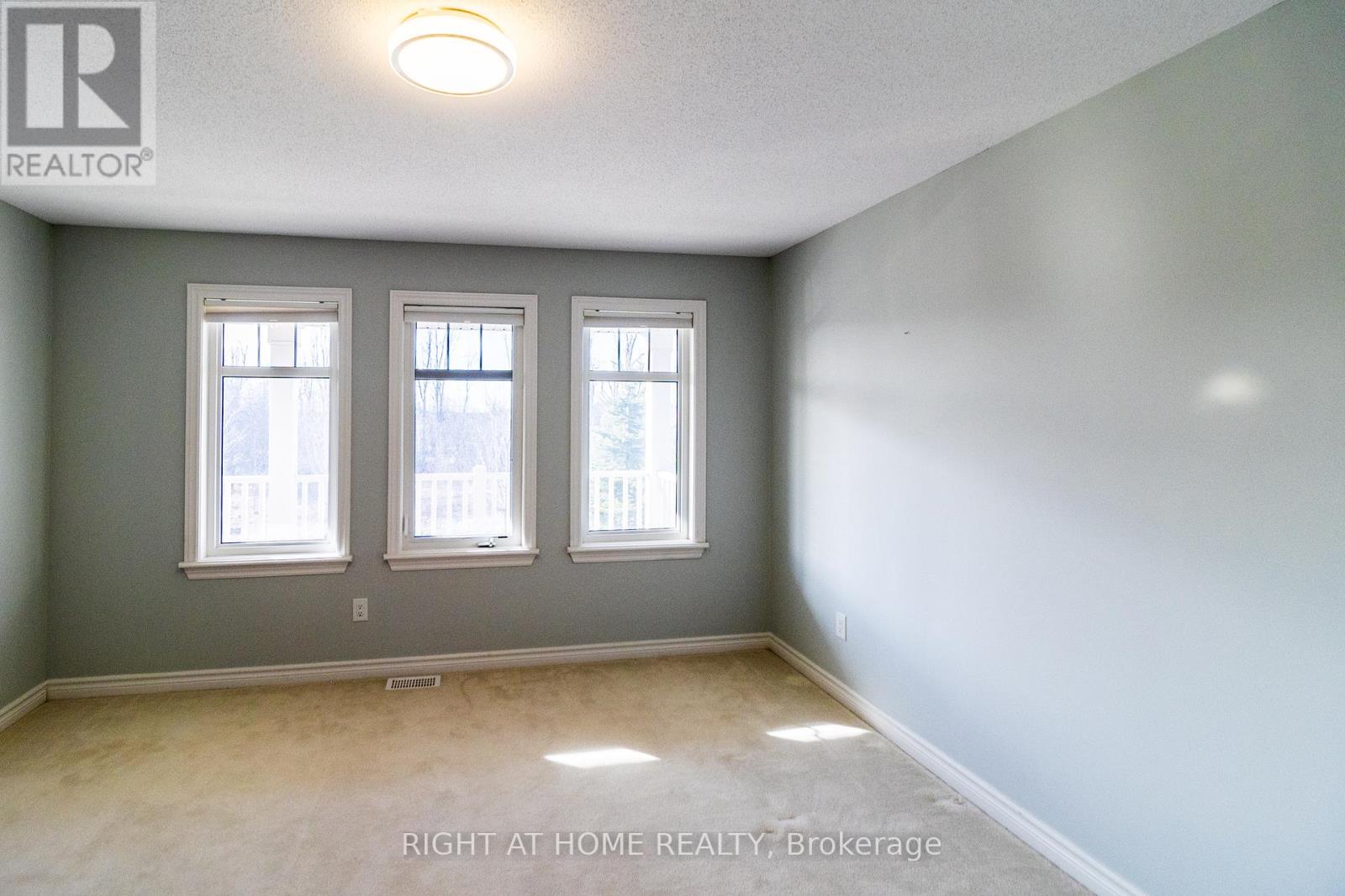 Photo 30 of 204 Cooks Mill Crescent, Ottawa ON