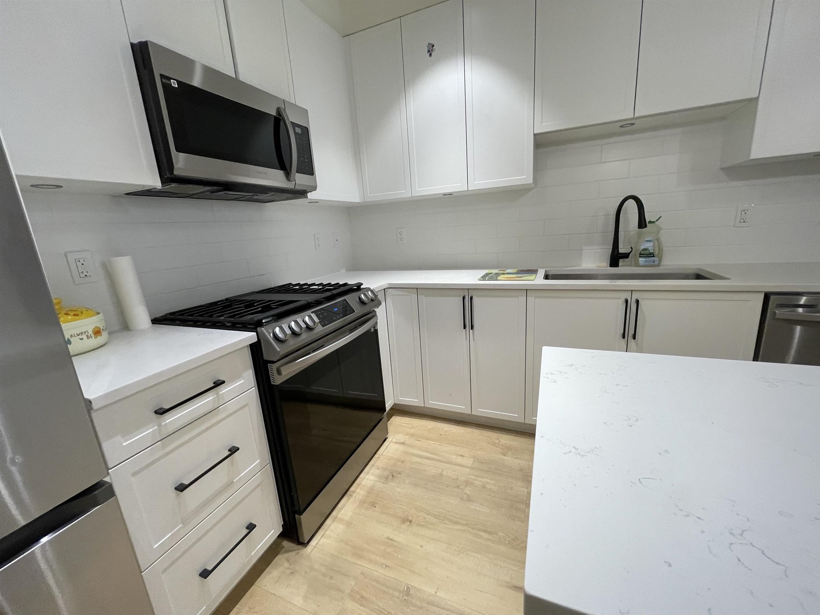 Photo 3 of 104 7506 199 A Street, Langley BC