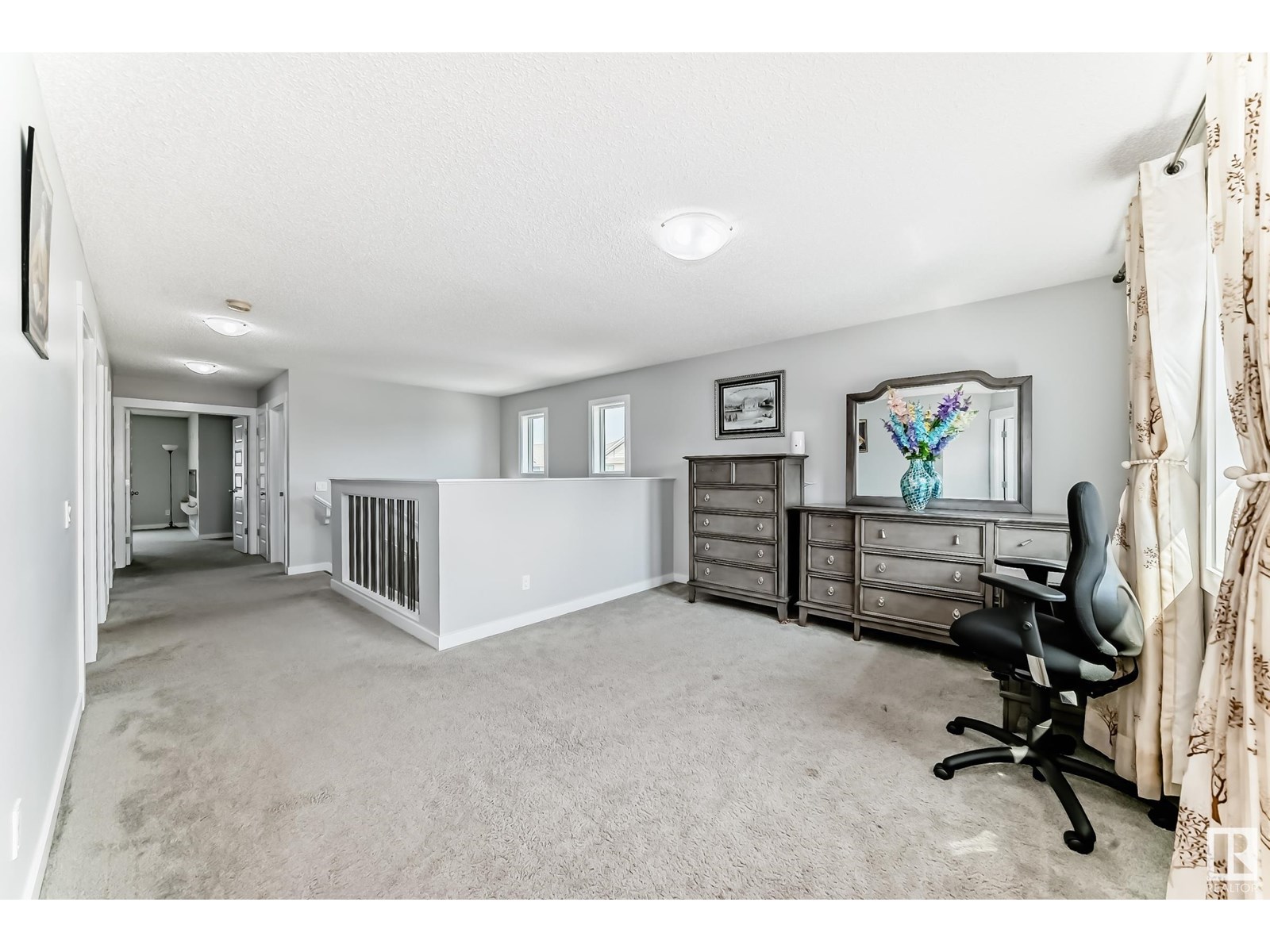 Photo 39 of 1452 30 St Nw, Edmonton AB