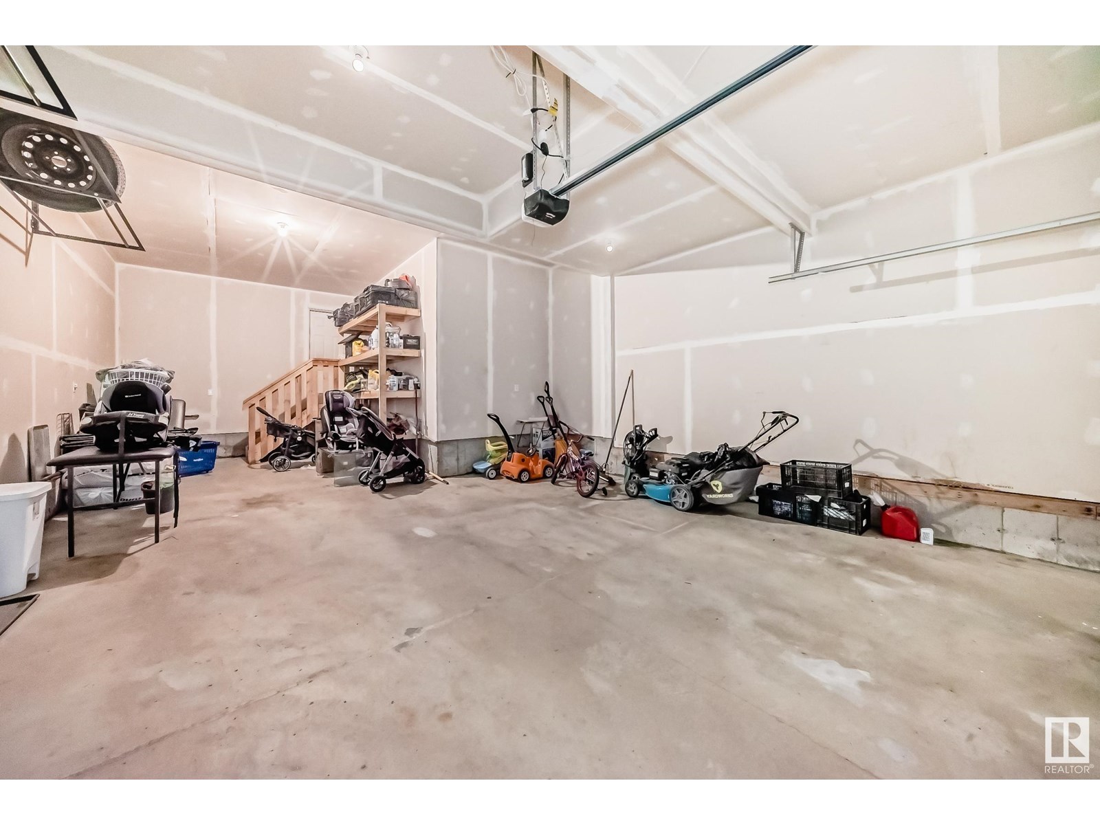 Photo 44 of 1452 30 St Nw, Edmonton AB