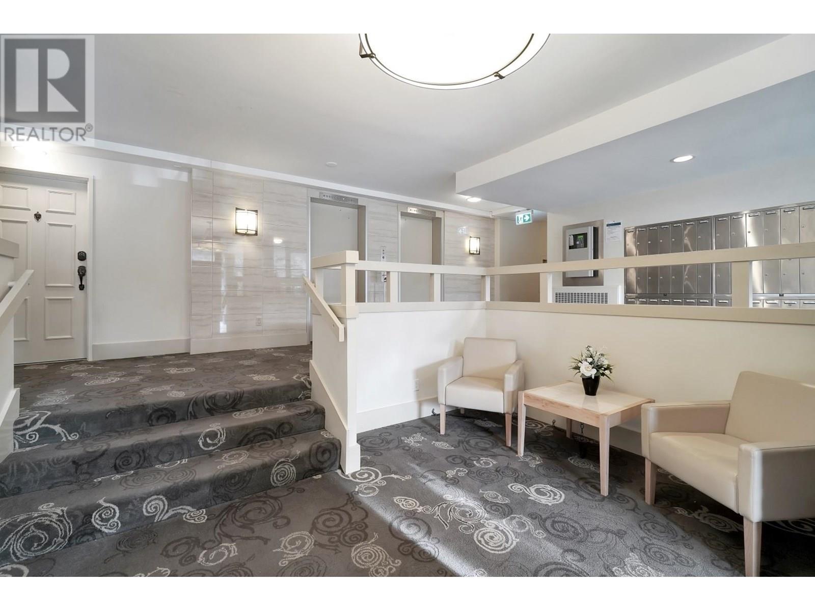 Photo 2 of 1104 2445 W 3rd Avenue, Vancouver BC