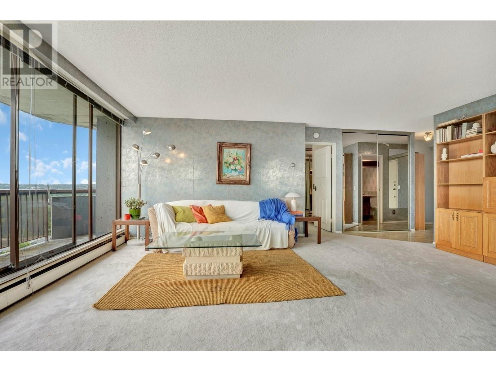 Photo 11 of 1104 2445 W 3rd Avenue, Vancouver BC