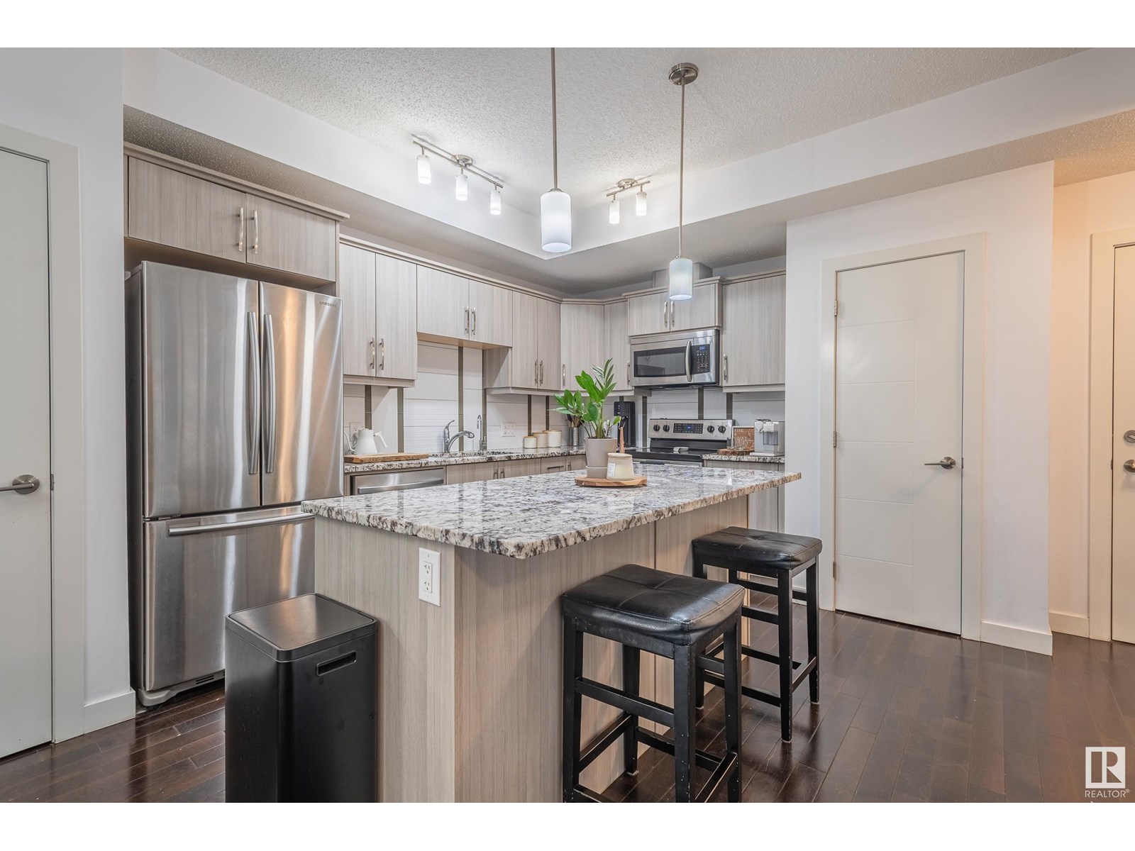 Photo 18 of 305 10523 123 St Nw, Edmonton AB