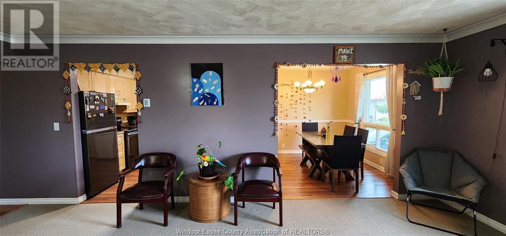 Photo 9 of 1 Lucy Crescent, Leamington ON