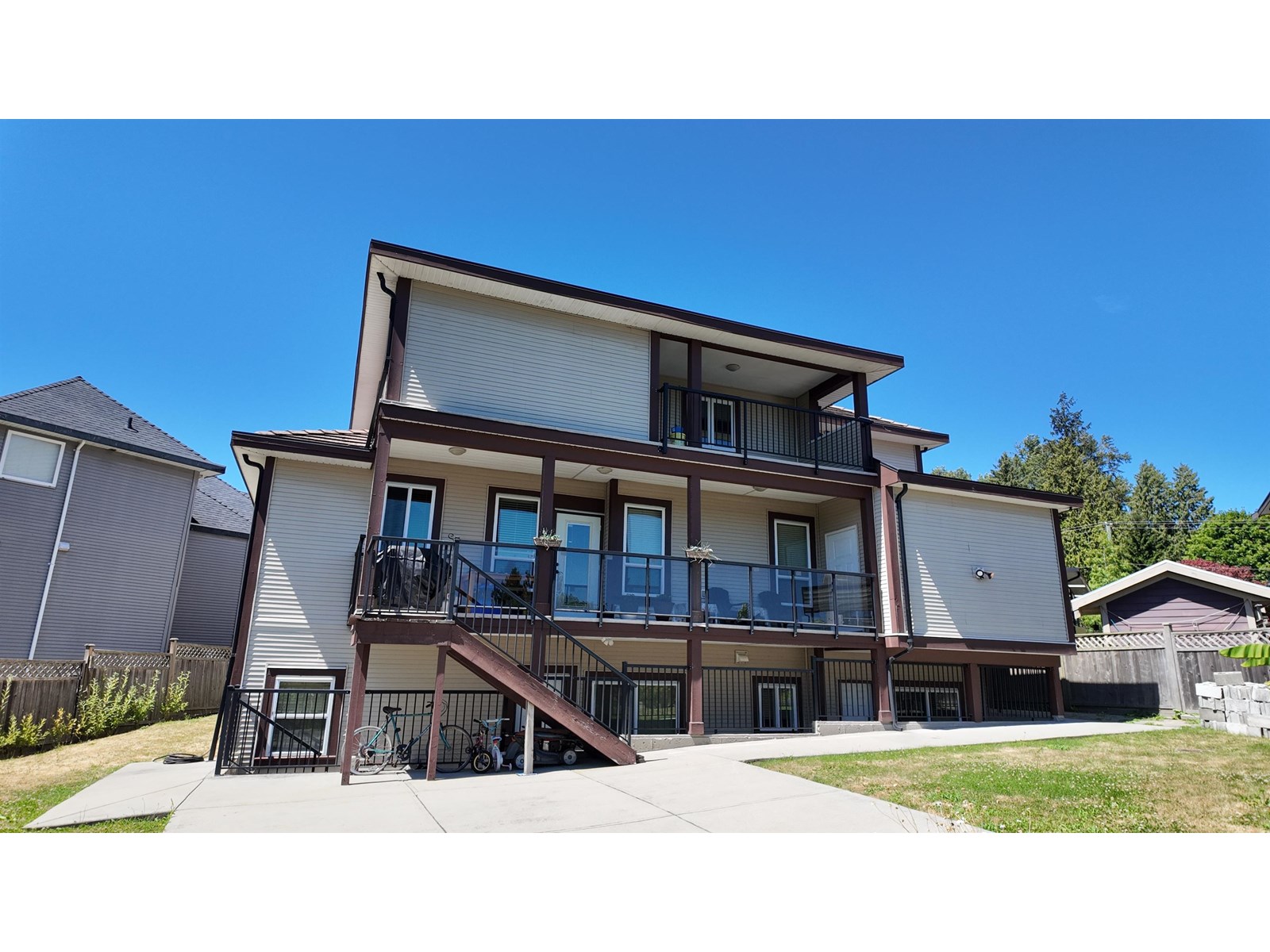 Photo 15 of 6636 148 A Street, Surrey BC