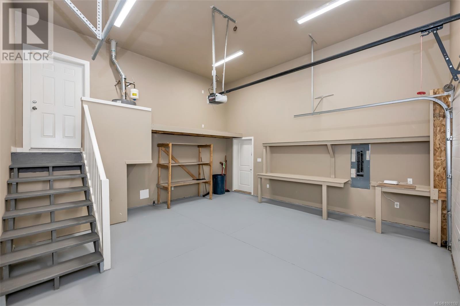  1903 Tominny Road, Sooke