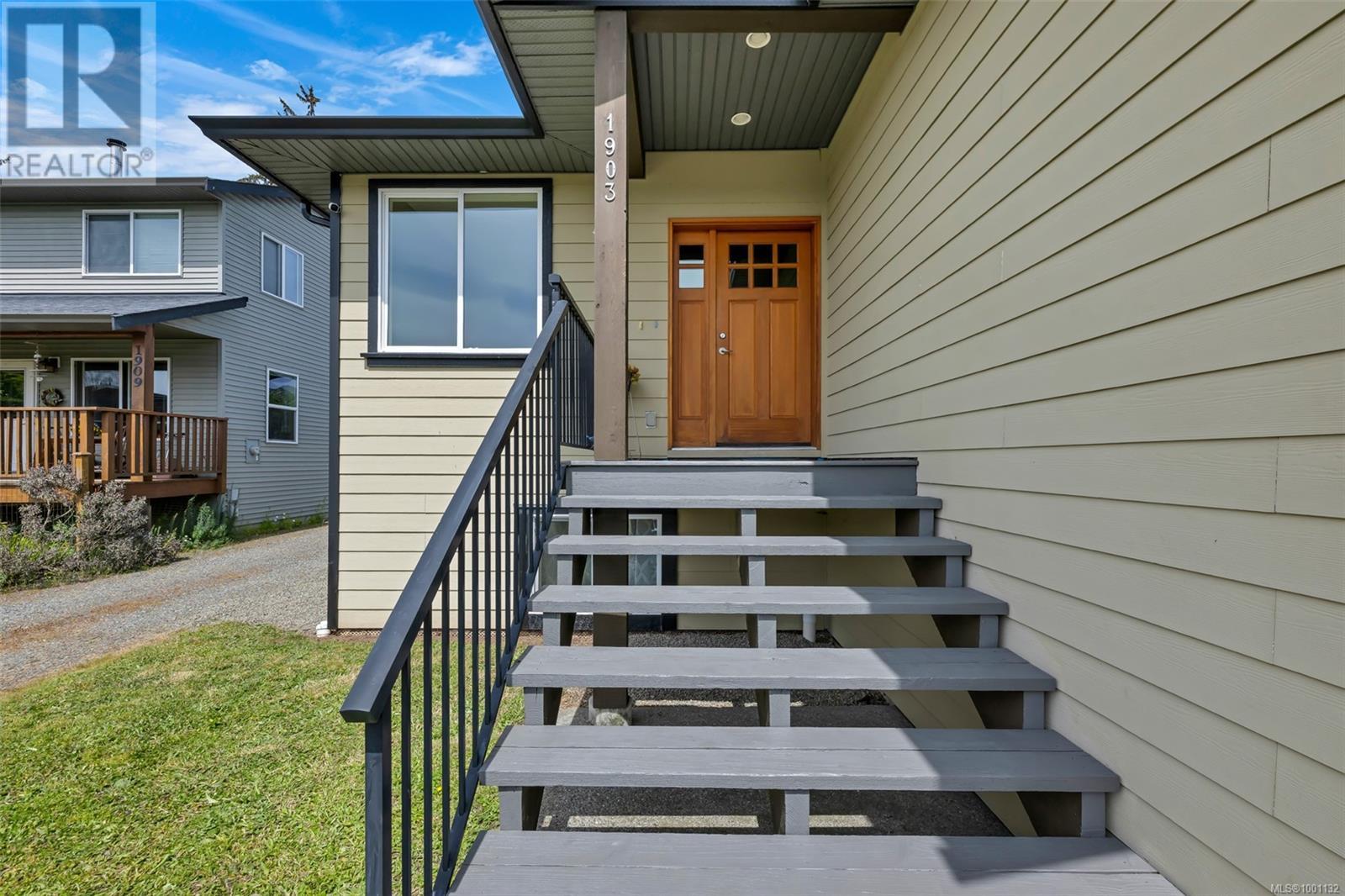  1903 Tominny Road, Sooke