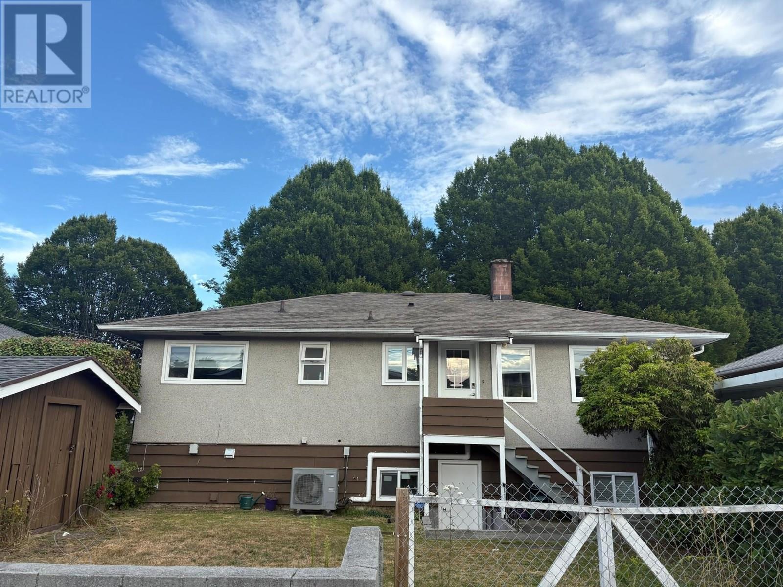 Photo 20 of 4749 Fairmont Street, Vancouver BC