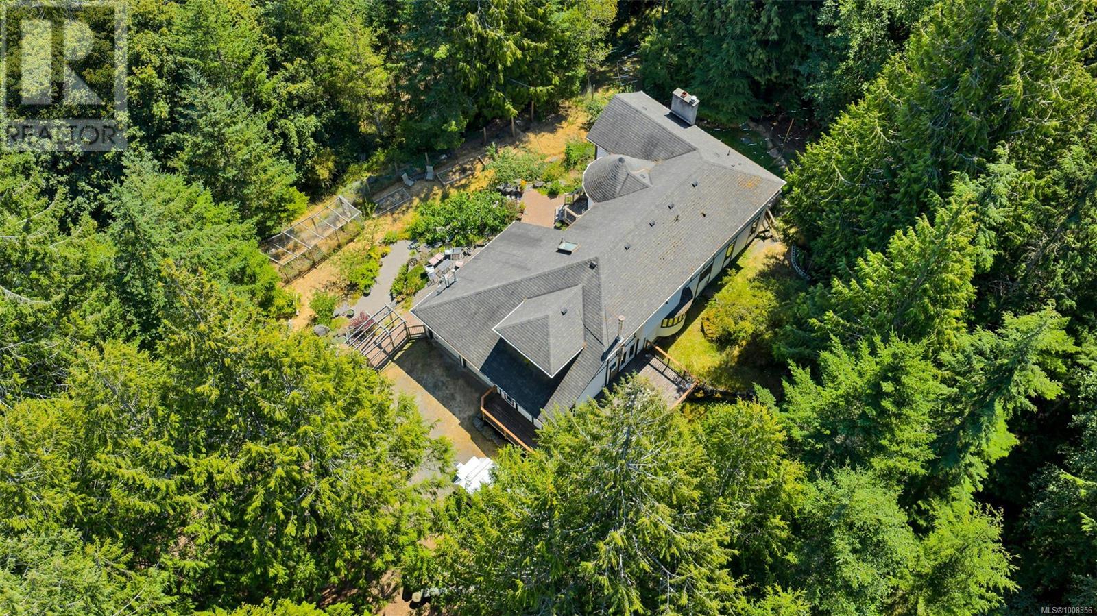 Photo 24 of 5885 Jupiter Pl, Sooke BC