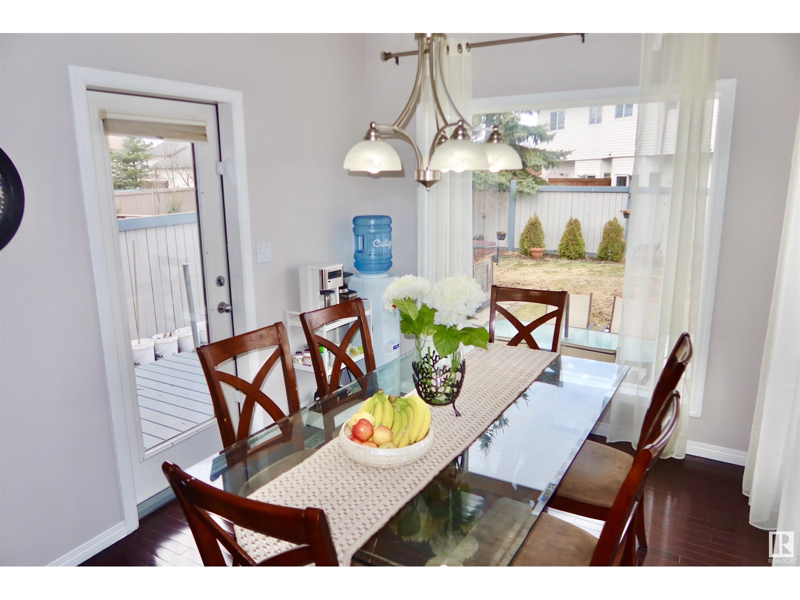 Photo 15 of 11548 167 A Av Nw, Edmonton AB