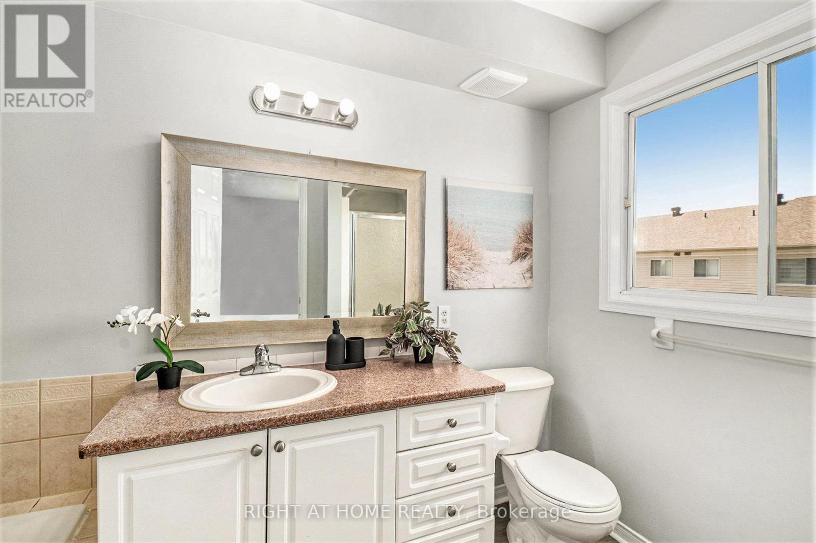 Photo 18 of 2090 Assomption Street, Ottawa ON
