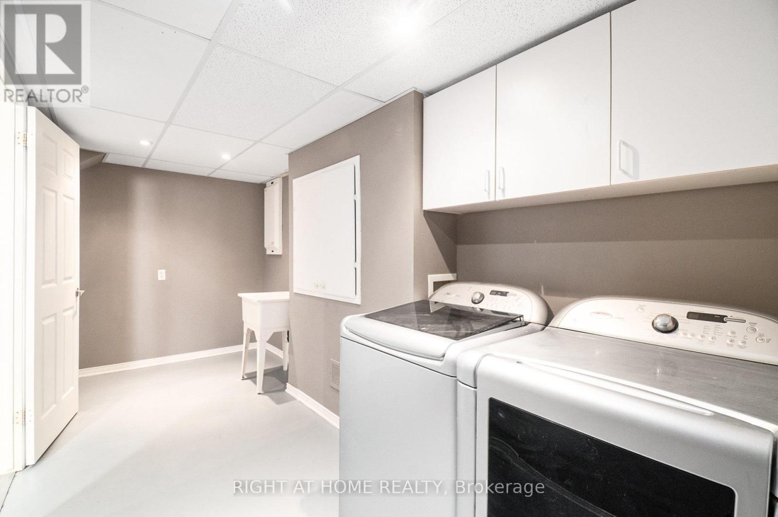 Photo 17 of 2090 Assomption Street, Ottawa ON