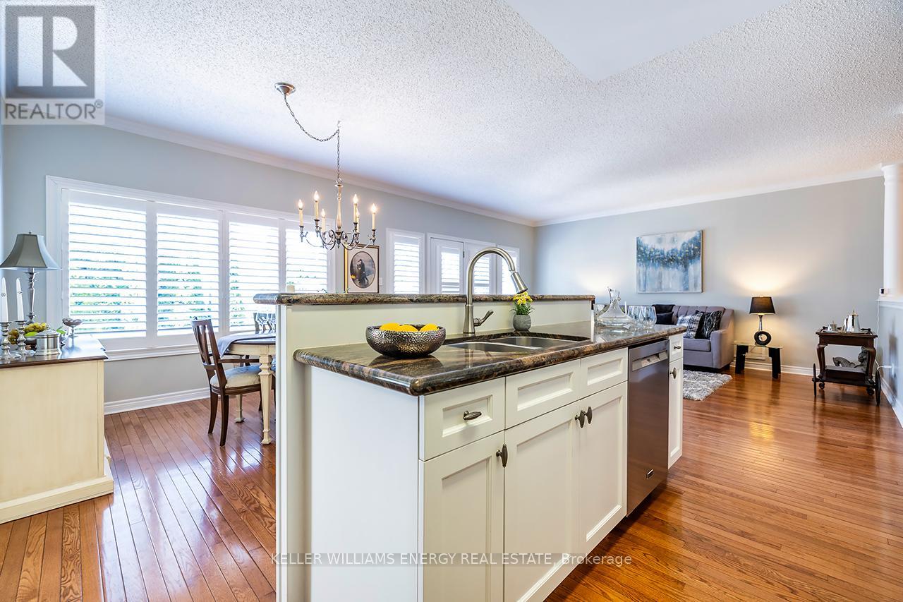 Photo 18 of 16 Kissingbridge Lane, Clarington ON