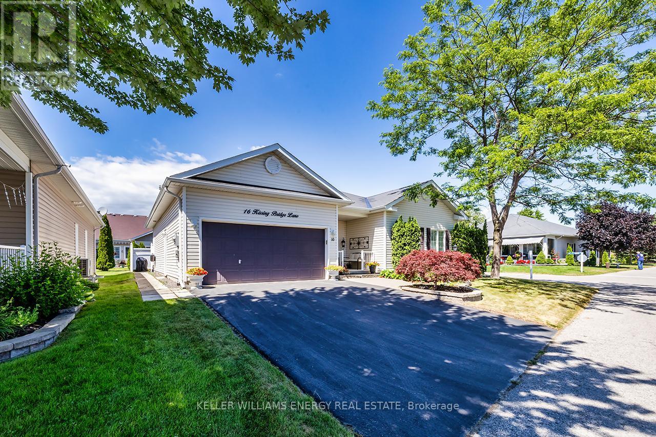 Photo 2 of 16 Kissingbridge Lane, Clarington ON